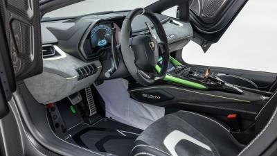 2020 Lamborghini Si&aacute;n FKP 37
