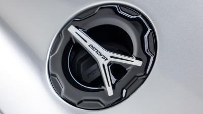 2020 Lamborghini Si&aacute;n FKP 37