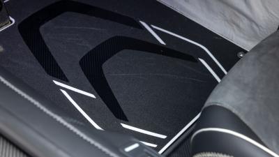 2020 Lamborghini Si&aacute;n FKP 37