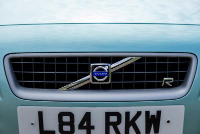 2003 Volvo V70R