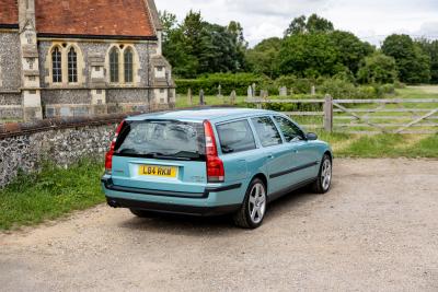 2003 Volvo V70R