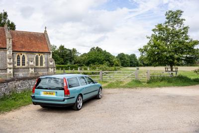 2003 Volvo V70R