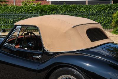 1953 Jaguar XK120 DHC &ldquo;Black and cognac&rdquo;