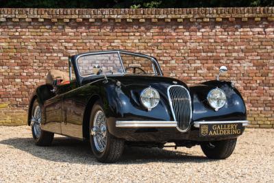 1953 Jaguar XK120 DHC &ldquo;Black and cognac&rdquo;