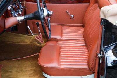 1953 Jaguar XK120 DHC &ldquo;Black and cognac&rdquo;