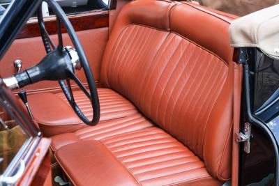 1953 Jaguar XK120 DHC &ldquo;Black and cognac&rdquo;