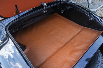 1953 Jaguar XK120 DHC &ldquo;Black and cognac&rdquo;
