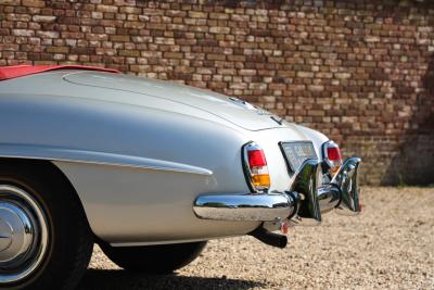 1960 Mercedes - Benz Mercedes Benz 190 SL &ldquo;Comprehensive bare metal restoration in 2018&rdquo;
