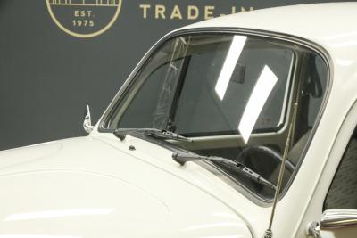 1996 Volkswagen Beetle &ldquo;100% Retro Electric by E-Cap&rdquo;