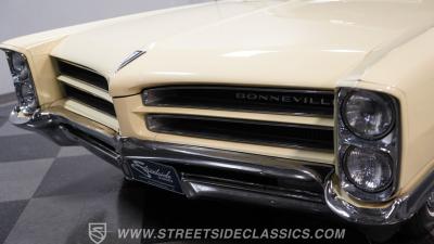 1966 Pontiac Bonneville Convertible
