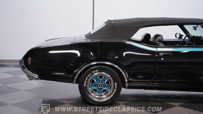 1969 Oldsmobile Cutlass 442 W30 Tribute Convertible