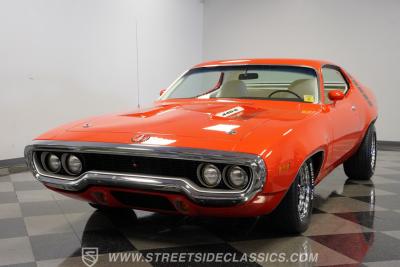 1971 Plymouth Road Runner 440 Six Barrel