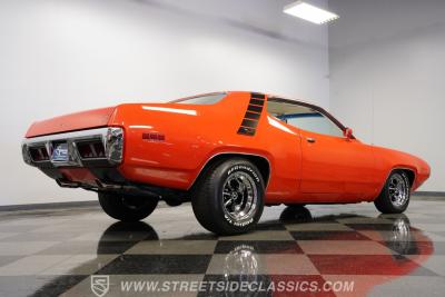 1971 Plymouth Road Runner 440 Six Barrel