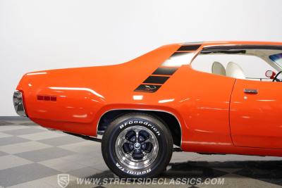 1971 Plymouth Road Runner 440 Six Barrel