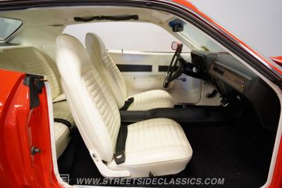 1971 Plymouth Road Runner 440 Six Barrel