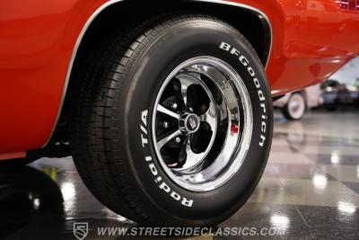 1971 Plymouth Road Runner 440 Six Barrel