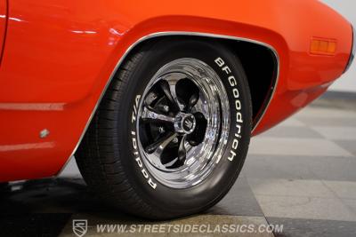 1971 Plymouth Road Runner 440 Six Barrel
