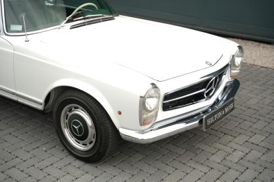 1968 Mercedes - Benz 280 SL