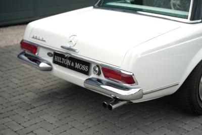 1968 Mercedes - Benz 280 SL