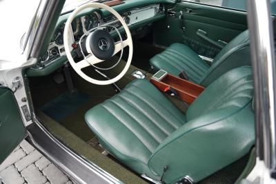 1968 Mercedes - Benz 280 SL