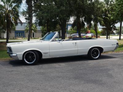 1965 Pontiac LeMans GTO Tribute Restomod