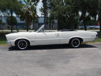 1965 Pontiac LeMans GTO Tribute Restomod