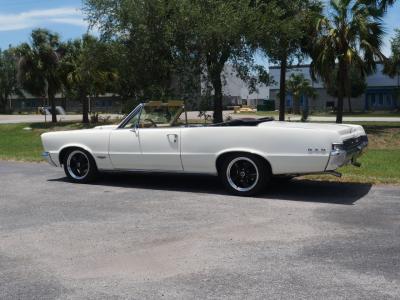 1965 Pontiac LeMans GTO Tribute Restomod