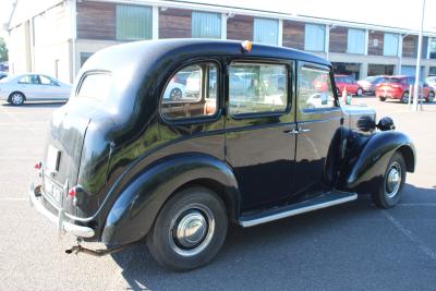 1957 Austin FX 3