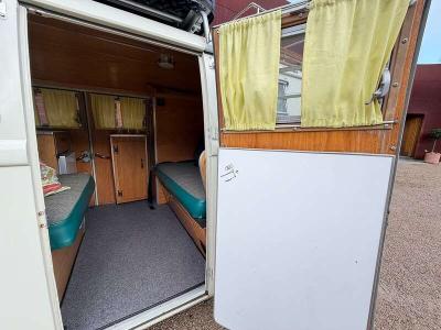1966 Volkswagen TYPE 2 T1 DOUBLE-DOOR SUNDIAL CAMPER
