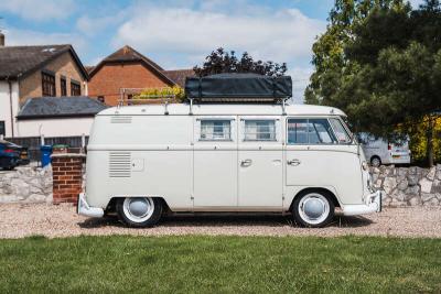 1966 Volkswagen TYPE 2 T1 DOUBLE-DOOR SUNDIAL CAMPER