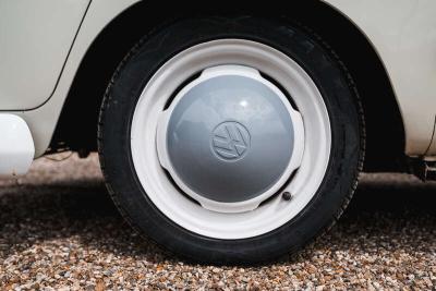 1966 Volkswagen TYPE 2 T1 DOUBLE-DOOR SUNDIAL CAMPER