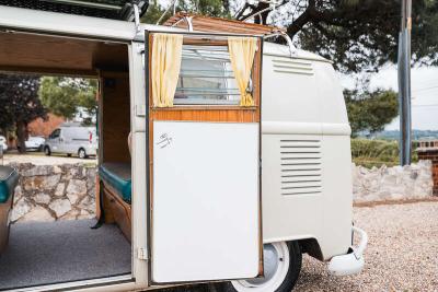 1966 Volkswagen TYPE 2 T1 DOUBLE-DOOR SUNDIAL CAMPER