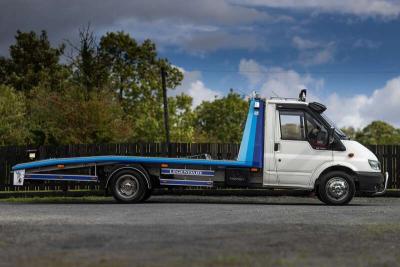 2005 Ford RECOVERY TRUCK