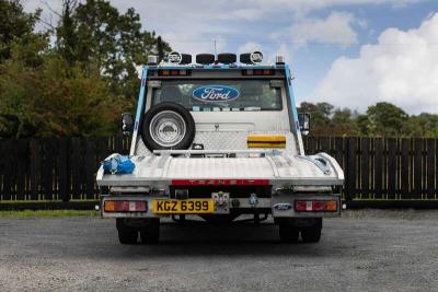 2005 Ford RECOVERY TRUCK