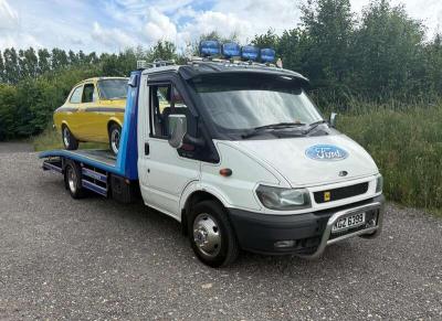 2005 Ford RECOVERY TRUCK