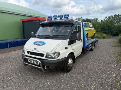 2005 Ford RECOVERY TRUCK