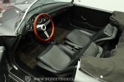 2020 JPS Motorsports 356 Speedster Replica