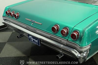 1965 Chevrolet Impala SS Tribute