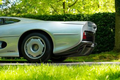 1993 Jaguar XJ220