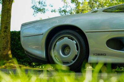 1993 Jaguar XJ220