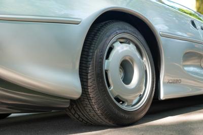 1993 Jaguar XJ220