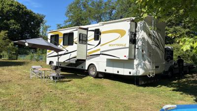 2005 Newmar Scottsdale 3201 Motorhome