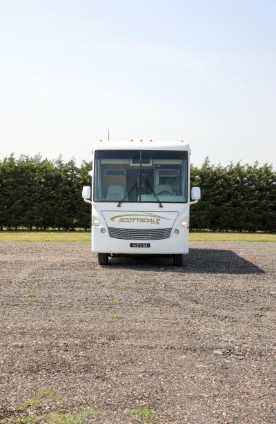 2005 Newmar Scottsdale 3201 Motorhome
