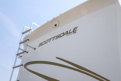 2005 Newmar Scottsdale 3201 Motorhome