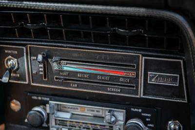 1974 Aston Martin V8 SERIES 3