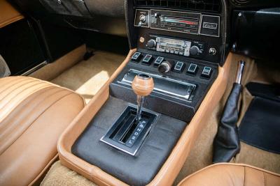 1974 Aston Martin V8 SERIES 3