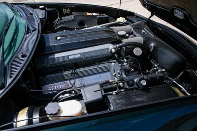 1998 Aston Martin V8 COUPE AUTO