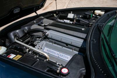 1998 Aston Martin V8 COUPE AUTO