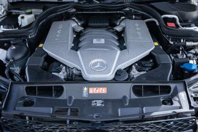 2013 Mercedes - Benz C63 AMG