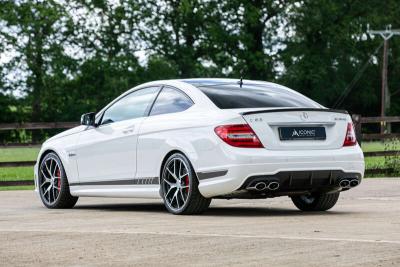2013 Mercedes - Benz C63 AMG